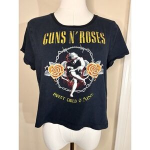Guns N Roses Graphic Tee M Grunge Rock Distressed Band Merch T Shirt